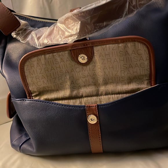 Brand new never used Black leather Isaac Mizrahi purse. Brown leather trim/strap - Picture 4 of 8